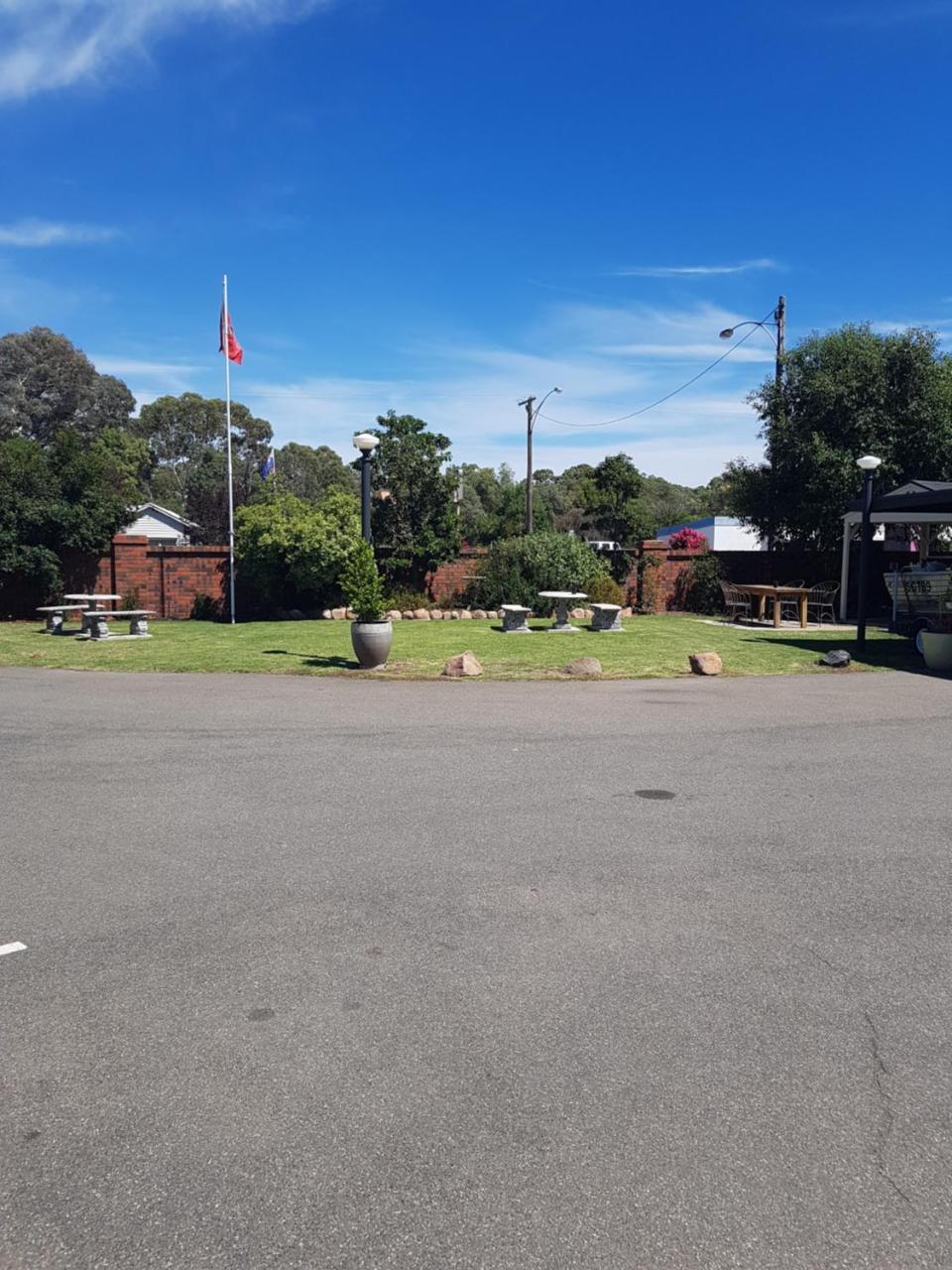 Coorrabin Motor Inn Stawell Exterior photo