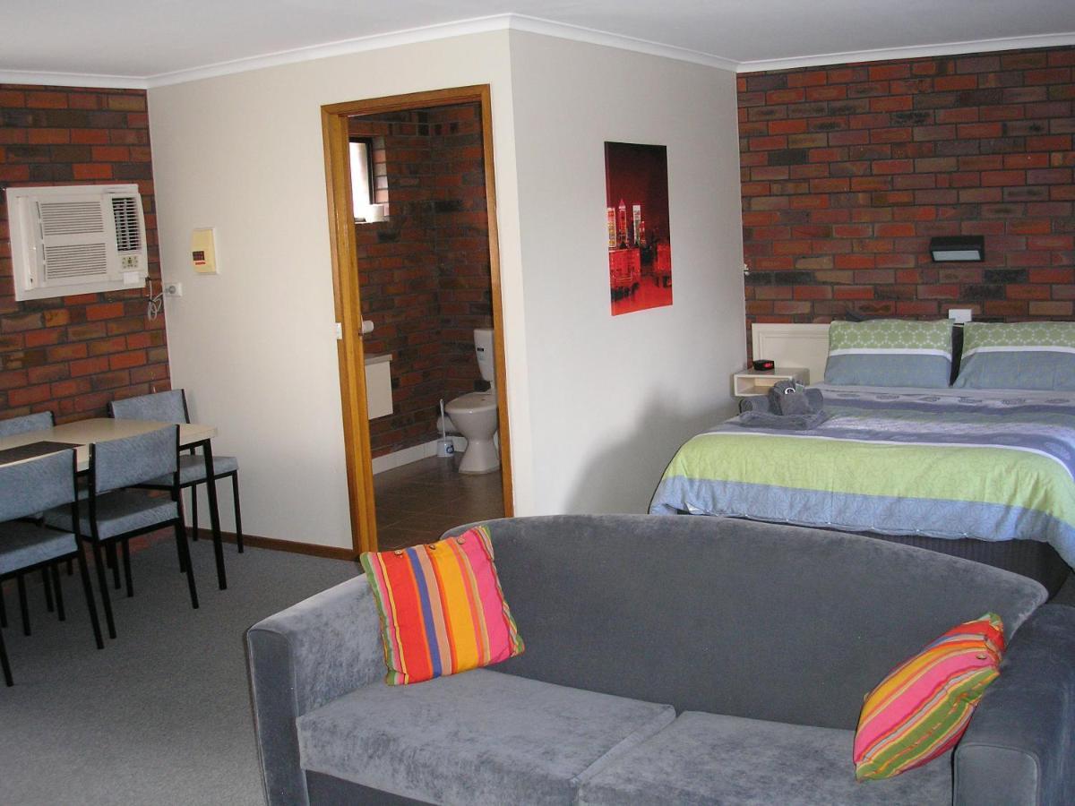 Coorrabin Motor Inn Stawell Exterior photo